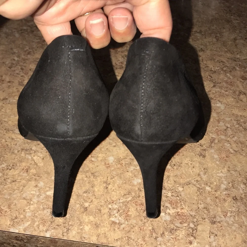 Women’s Nine West Suede Heels